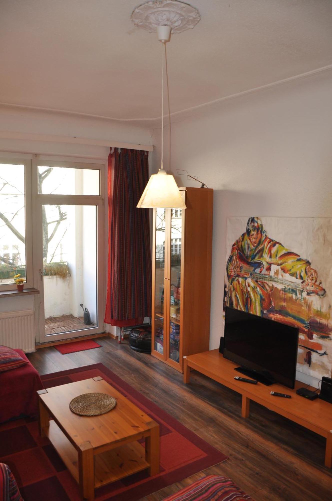 Geraeumiger Charme Mit Loggia Nahe Tempelhofer Feld Appartement *